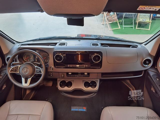 Pusiau integruotas kemperis EURAMOBIL PROFILA T 726 EB /- 2026 - / GOLD - LEVEL  PAKET