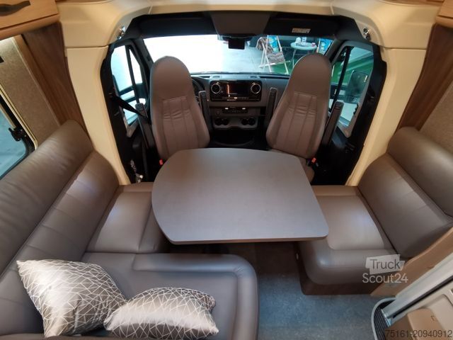 Pusiau integruotas kemperis EURAMOBIL PROFILA T 726 EB /- 2026 - / GOLD - LEVEL  PAKET