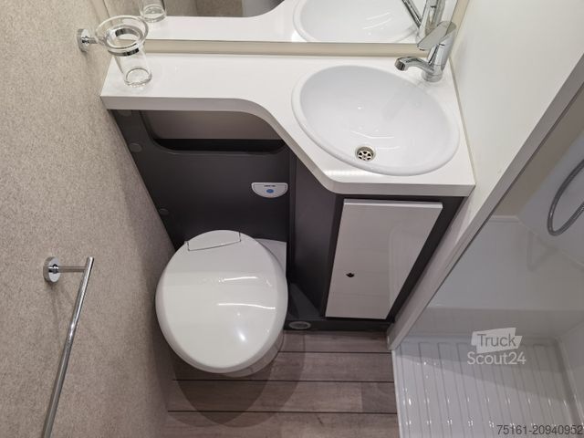 Alkovový obytný vůz FORSTER A 699 VB / Modell 2026 / 165PS / ETAGENBETTEN