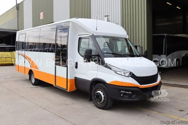 Minibús Iveco Mobi / 8.6m / Euro 6 / 33pl. / Automatic