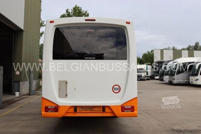 Minibús Iveco Mobi / 8.6m / Euro 6 / 33pl. / Automatic