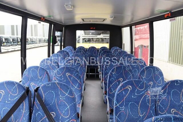 Minibús Iveco Mobi / 8.6m / Euro 6 / 33pl. / Automatic