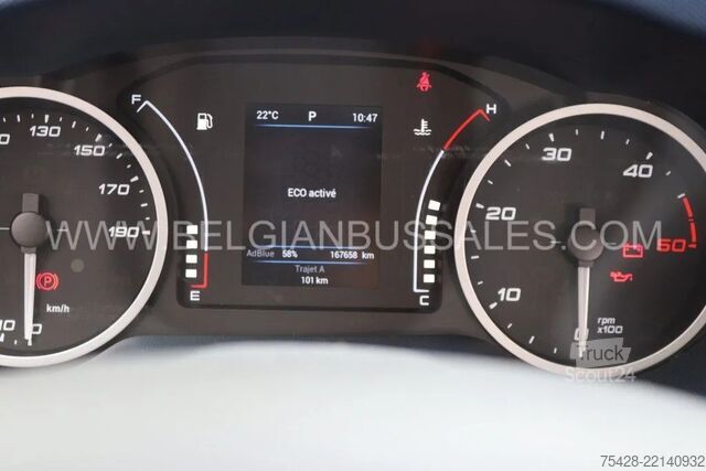 Kleinbus Iveco Mobi / 8.6m / Euro 6 / 33pl. / Automatic / Vand...