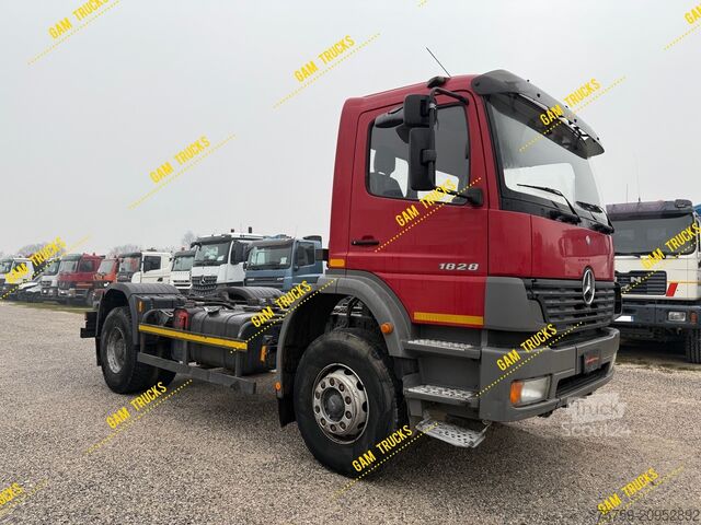  Mercedes-Benz Atego 1828K Abrollkipper 4x2 Manual EU3