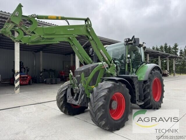 Traktori Fendt 720 VARIO S4
