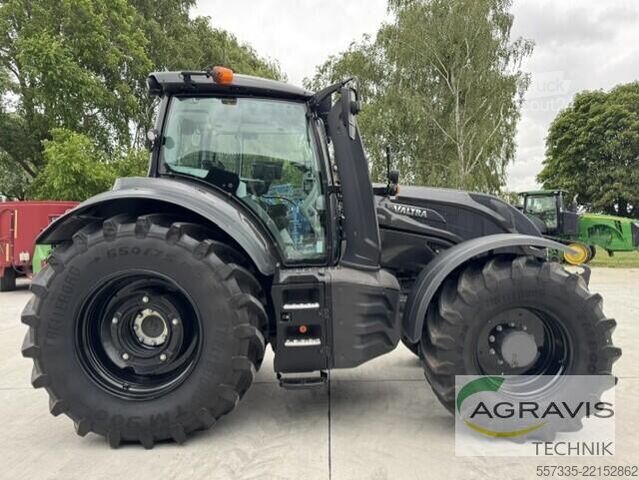 Traktor Valtra T 214 D 1B8