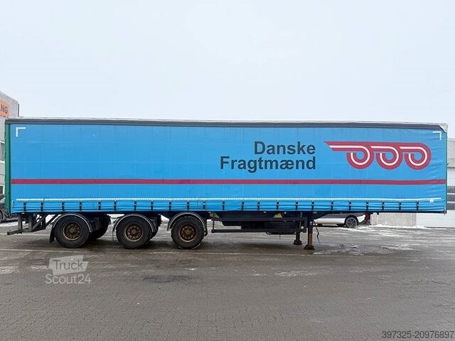 Schiebeplanen  BP TRAILER Curtainsider / Planenauflieger / Gardin