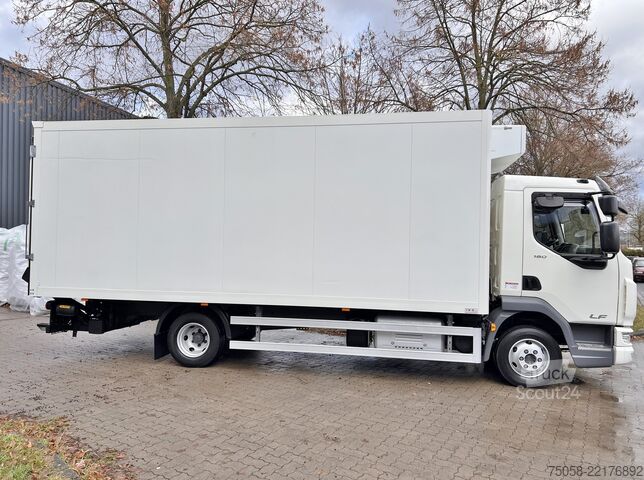 Camião com caixa frigorífica DAF LF 180 - 74 TKm - 1. Hand - EURO6C
