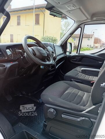 Hidrolik asansörlü panelvan Iveco Daily 35
