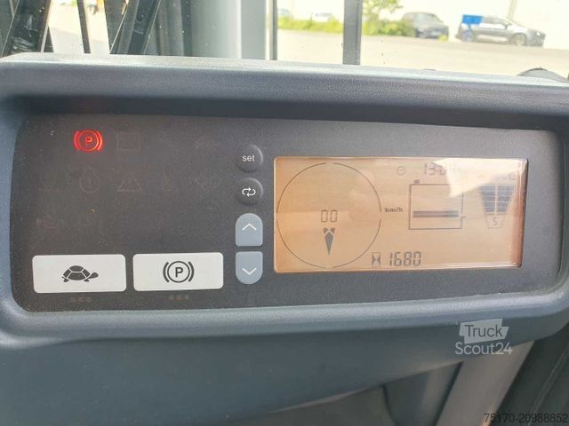 Челен мотокар JUNGHEINRICH EFG 215 / Triplex 4.25m / SS / nur 1.680h / 2021