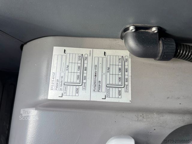 Челен мотокар JUNGHEINRICH EFG 215 / Triplex: 4.25m! / SS / 1.573h / 2024