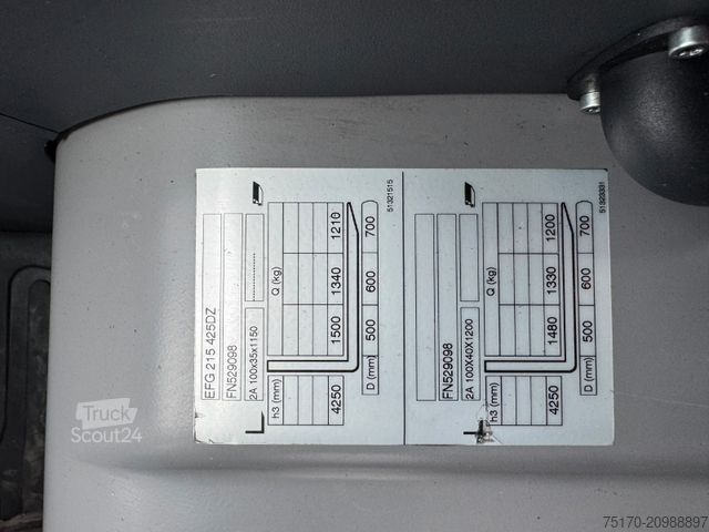 Челен мотокар JUNGHEINRICH EFG 215 / Triplex: 4.25m! / SS / nur 2.819h!