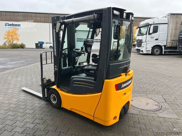 Челен мотокар JUNGHEINRICH EFG 215 / Triplex: 4.25m! / SS / 1.285h / 2021