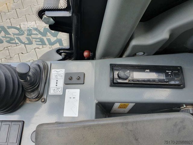 Hjullastare WACKER WL34 (RL40) / Schaufel + Gabel / nur 743h / 62PS