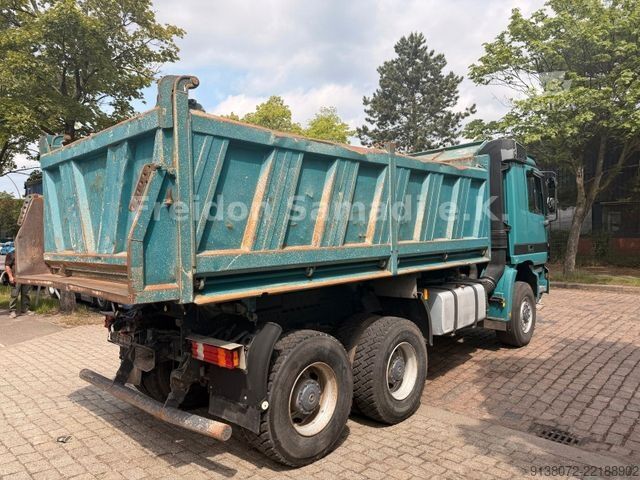 Camion basculante trilateral MERCEDES-BENZ Actros 3348 6x6 Dreiseiten-Kipper Meiller EPS