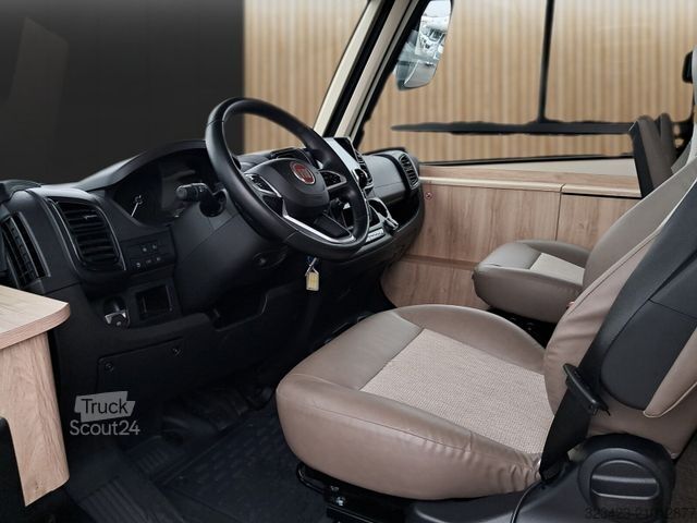 Camping-car intégral EURAMOBIL Integra Line IL 720 EF Solar/Dachklima/Mark/Navi