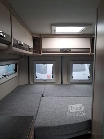 Camping-car PÖSSL Summit 600 Fiat 180 PS Mark./AHK/Navi/Solar