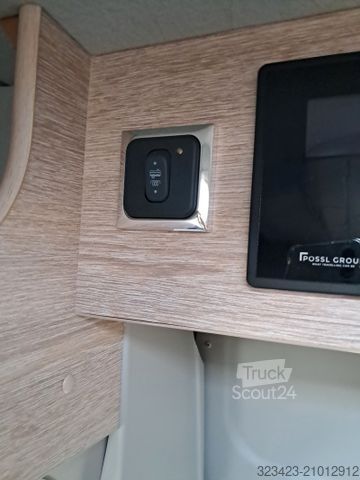 Camping-car PÖSSL Summit 600 Fiat 180 PS Mark./AHK/Navi/Solar