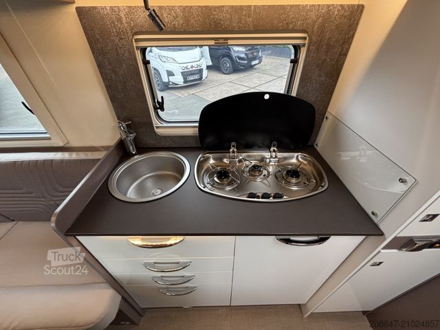 Camping-car semi-intégré BÜRSTNER Lyseo TD 644 G *Markise*Lithium*Solar*SAT/TV*