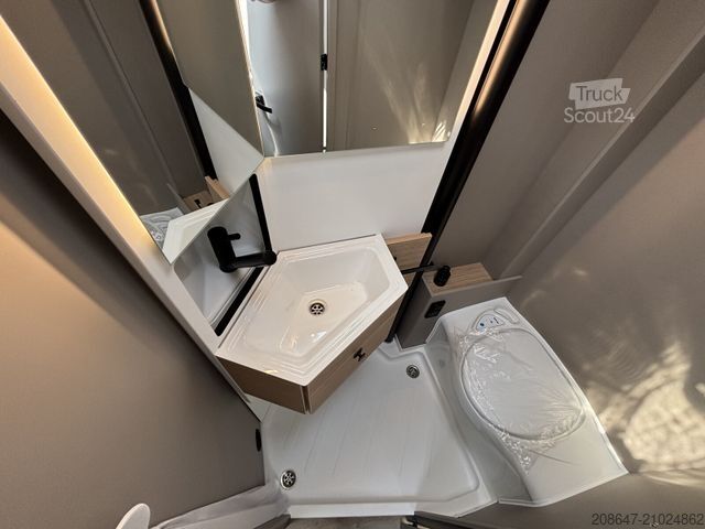 Camping-car semi-intégré BÜRSTNER Campeo TD 676 G *3.850 kg*6 Personen Zulassung.*