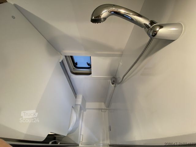 Camping-car BÜRSTNER Eliseo C 602 *Schlafdach*Backofen*Solar*AHK*NAVI