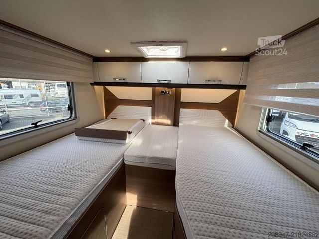 Camping-car semi-intégré BÜRSTNER Lyseo TD Harmony Line 690 G *Lithium*Solar*Navi*