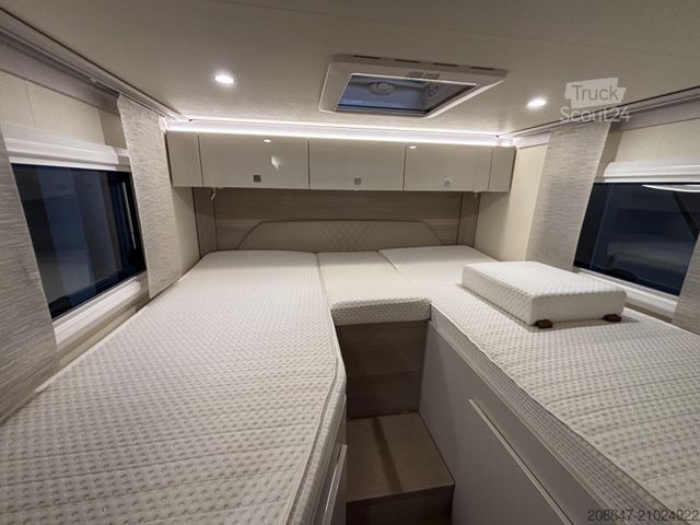 Camping-car semi-intégré BÜRSTNER Lineo T 620 G *Winterpaket*Solar*Navi/RFK*SAT*