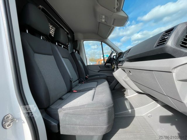 Panelinis furgonas VOLKSWAGEN Crafter KA L2H1/ Autom./ AC/ 2x Schiebetür/ AHK