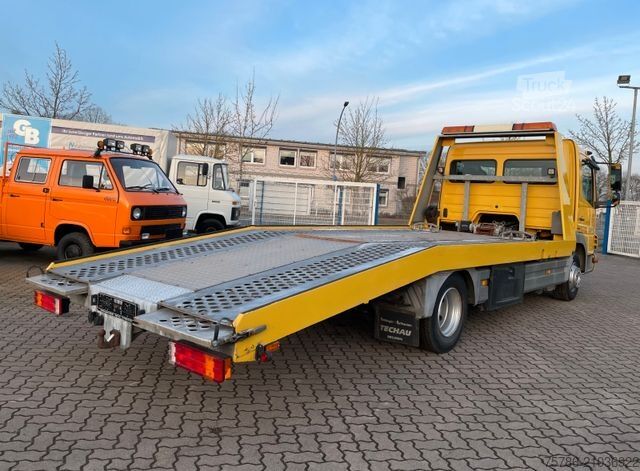 Kiepwagen bestelauto MERCEDES-BENZ Atego 818 L Techau/ Winde/ AC/ AHK/ NL 2.6t/ E5
