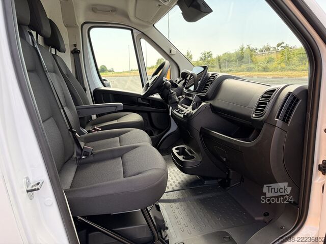 Ploščati dostavnik Fiat Ducato