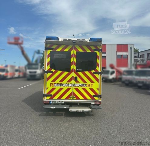 Fire truck MERCEDES-BENZ Sprinter Rettungswagen