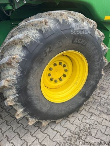 Moissonneuse-batteuse John Deere 9780i  CTS