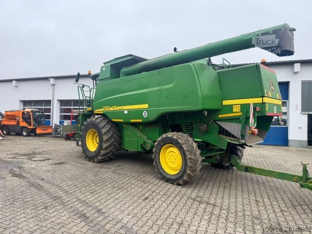 Moissonneuse-batteuse John Deere 9780i  CTS