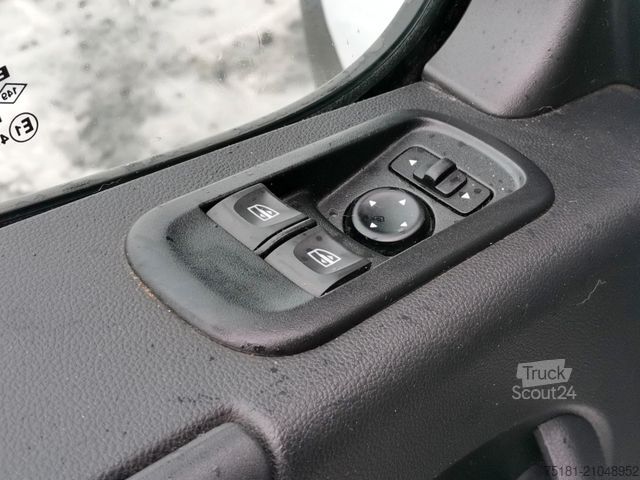 Camion bâché RENAULT MASTER 165DCI PRITSCHE 10PAL/ LUFT/ KLIMA