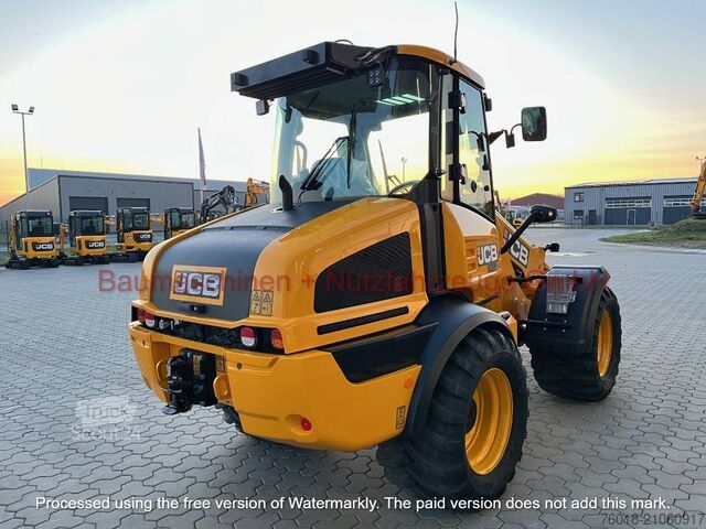 Chargeuse JCB TM220 40km/h