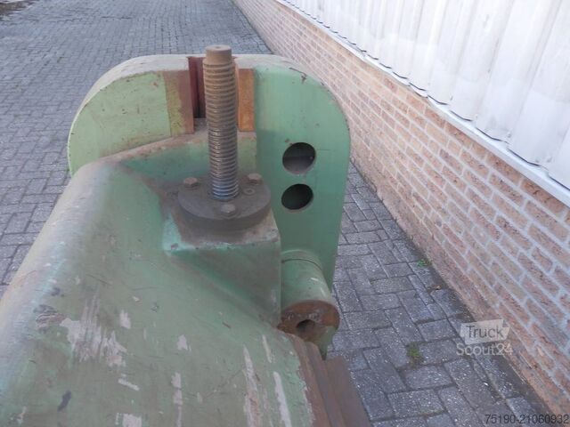 Construction machine Fasti 2040X3 Zetbank