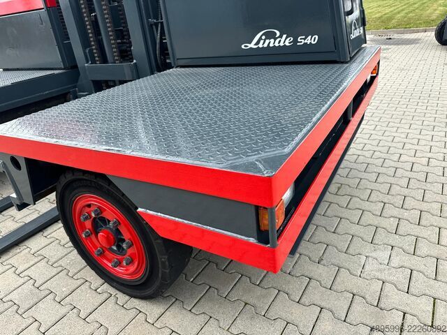 страничен мотокар Linde S40 // LPG // Only 1550 hours