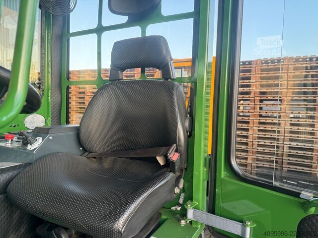 Négyirányú targoncát Combilift C5000 / 5500 mm / free lift