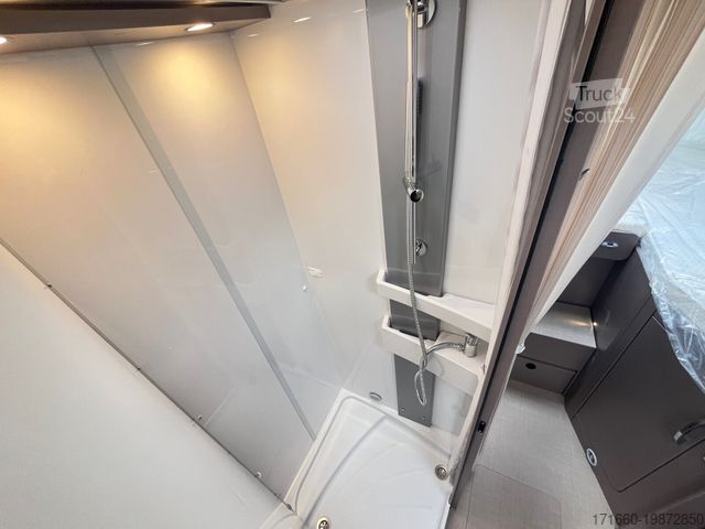 Polintegriran avtodom BÜRSTNER Lyseo TD 690 G Winter Paket / Safety Paket