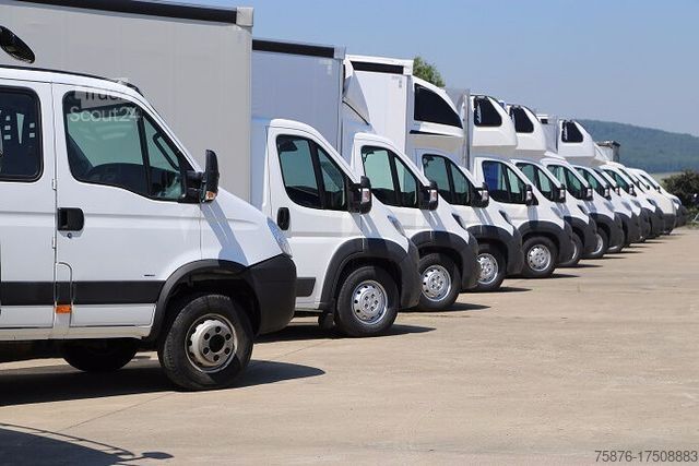 Samochód dostawczy z plandeką MERCEDES-BENZ Sprinter 317 Schiebeplane 420x220x220