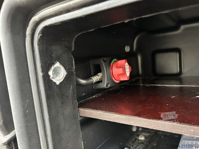 Box truck MAN TGL 7.150