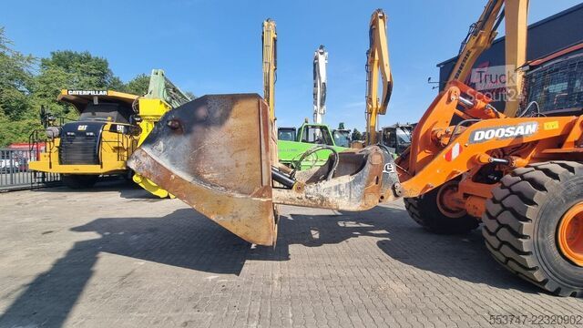 LKW-Kommunalfahrzeuge Neuhaus GmbH LKW-Kommunalfahrzeuge Neuhaus GmbH LKW-Kommunalfahrzeuge Neuhaus GmbH