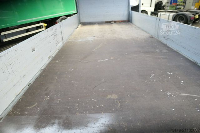 LKW mit Pritsche (offen) MERCEDES-BENZ 1527 L Atego 4x2, 7.100mm lang, AHk,Luftfederung