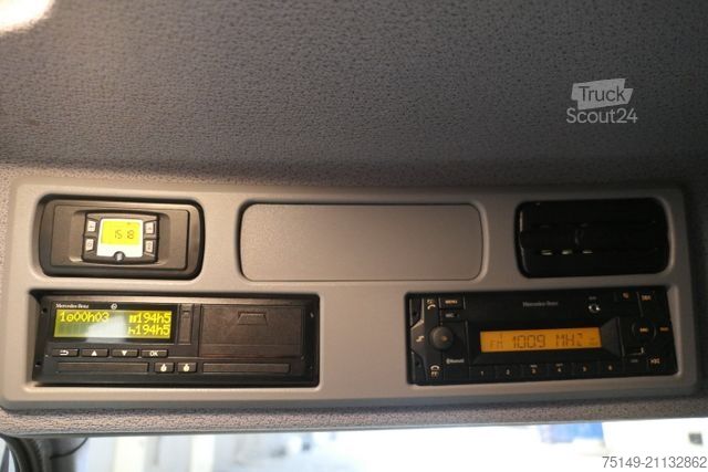 LKW mit Pritsche (offen) MERCEDES-BENZ 1527 L Atego 4x2, 7.100mm lang, AHk,Luftfederung