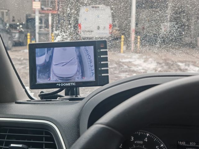 Transporter mit Koffer RENAULT Master