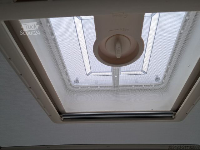 Kamper CHAUSSON Van 594 First Line Markise,Solar,Navi,RFK,AHK