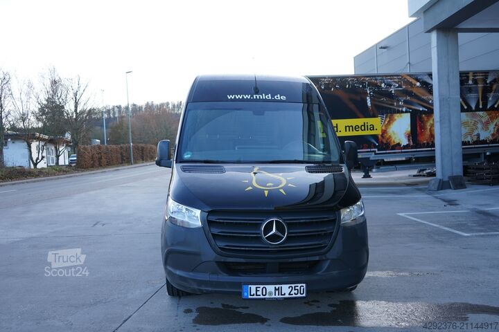 Fourgon tôlé Mercedes-Benz Sprinter 316