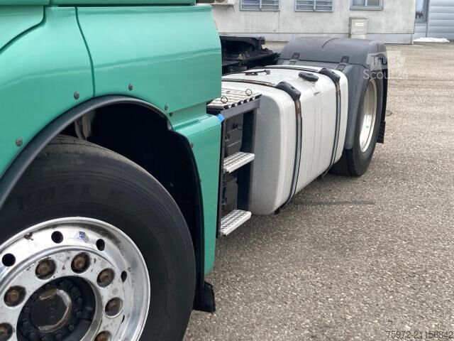 Autocarro per materiali pericolosi MAN TGX 18.500 ADR