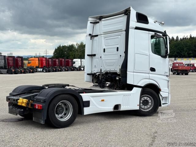 Standaard trekker Actros 1845 LS
