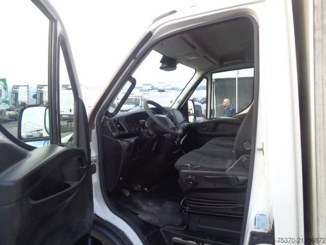 Pick-up bestelwagen IVECO DAILY 70C17H